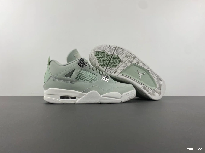 Rep Husky Jordan (W) Air Seafoam 4 HV0823-003 0719